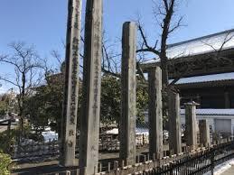 【神社仏閣名所旧跡めぐり】善光寺　歴代回向柱が境内に立っている！　