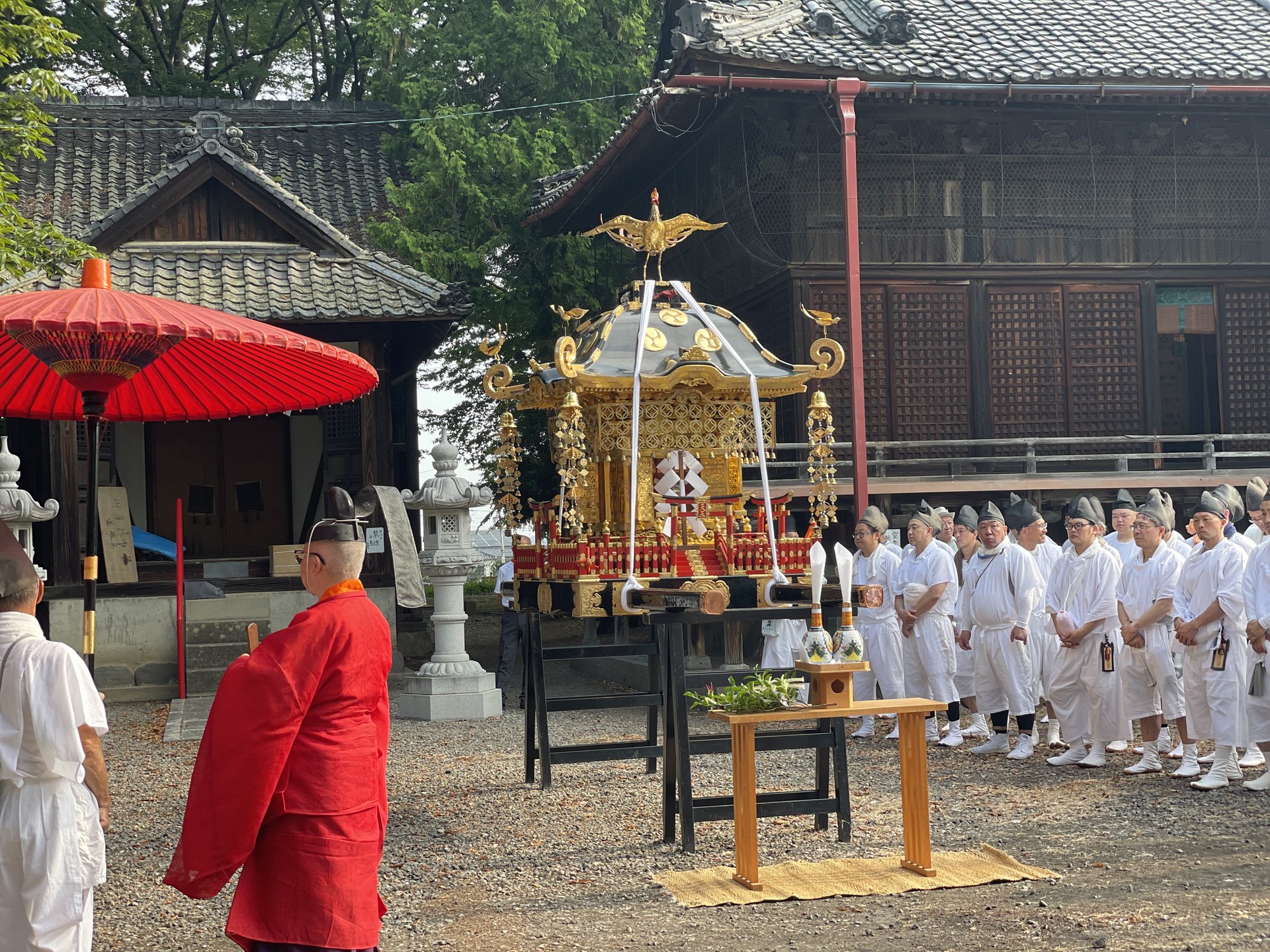 芝宮墨坂神社で執り行われる天王おろしの神事